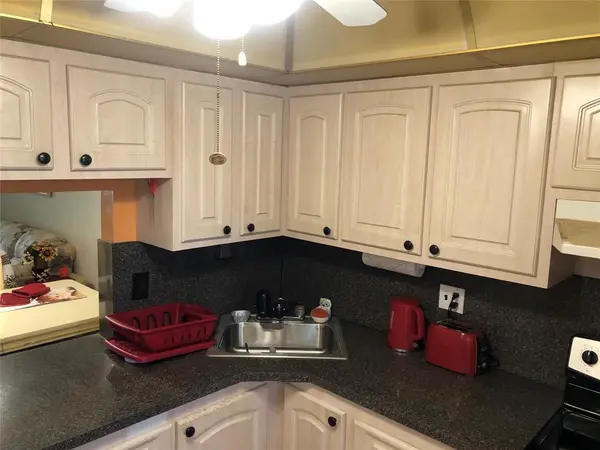 Tamarac, FL 33319,6161 NW 57th Ct #207