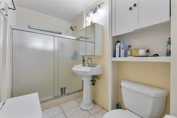 Fort Lauderdale, FL 33309,5161 N Andrews Ave