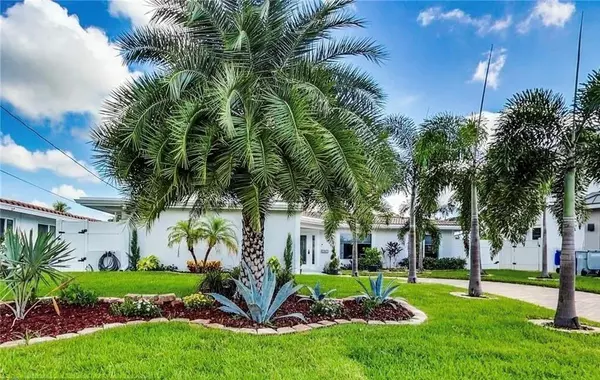 Pompano Beach, FL 33060,361 SE 9th Ct