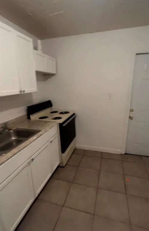 Fort Pierce, FL 34950,808 N 17TH STREET