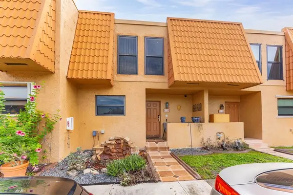 Pembroke Pines, FL 33024,9119 Limetree Ln #169