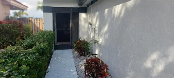 Plantation, FL 33322,9401 NW 18th Dr