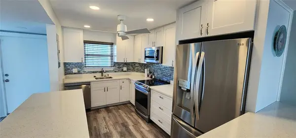 Pompano Beach, FL 33062,299 N Riverside Dr #904