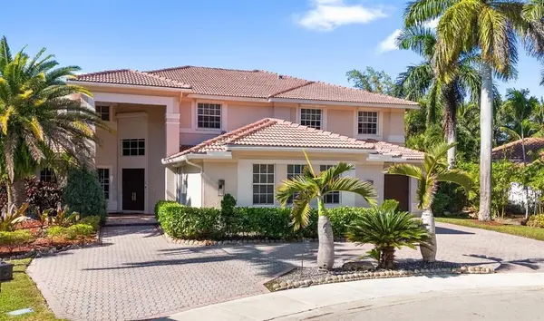 Weston, FL 33327,1585 Victoria Isle Way