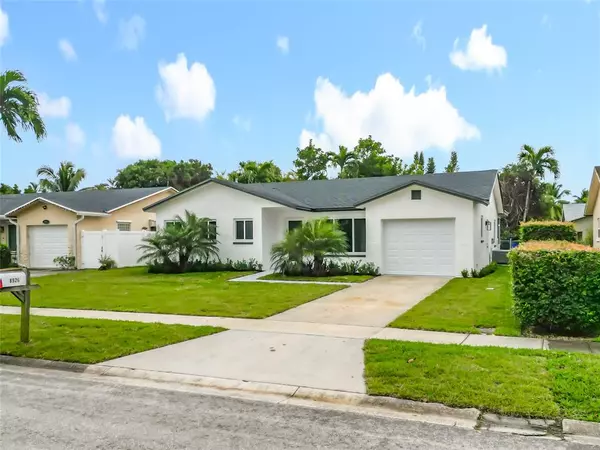 Boca Raton, FL 33433,8926 SW 7th St