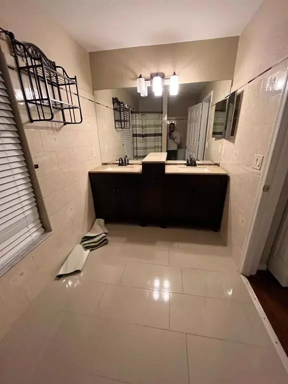 Port St Lucie, FL 34953,958 SW Jaslo Ave