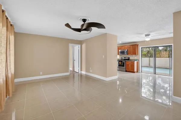 Boca Raton, FL 33434,19807 Arizona Ct