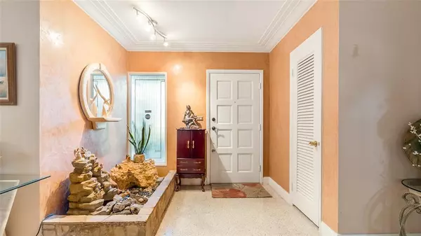 Miami, FL 33168,13920 N Miami Ave