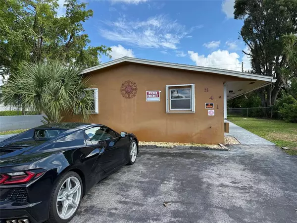 Oakland Park, FL 33309,841 NW 39 ST #4