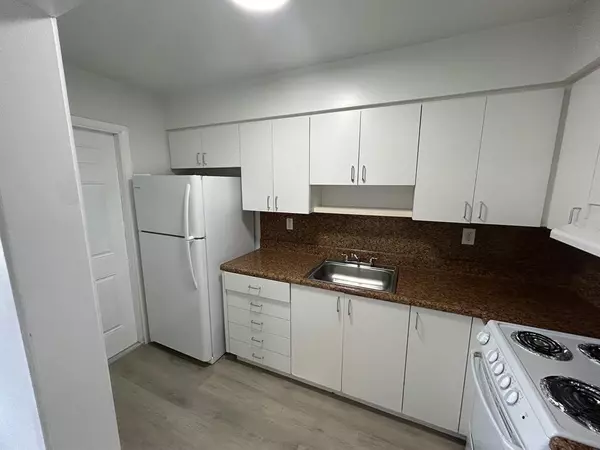 Hollywood, FL 33023,7624 Pembroke Rd #B