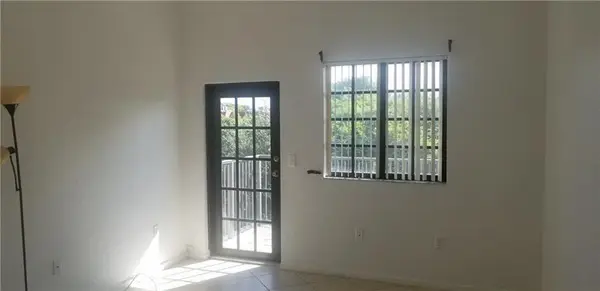 Coral Springs, FL 33065,2801 Riverside Dr #407