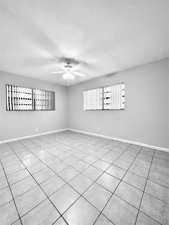 320 Kansas Ave, Fort Lauderdale, FL 33312