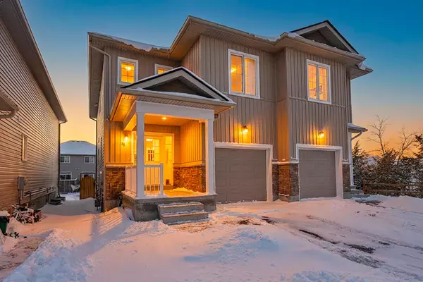 38 Tegan CT, Loyalist, ON K0H 2H0