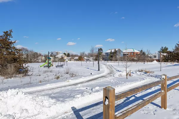 Loyalist, ON K0H 2H0,38 Tegan CT