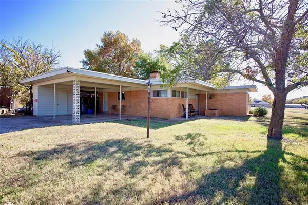 Graham, TX 76450,1400 Brazos St
