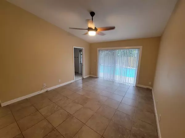 Coral Springs, FL 33076,9831 NW 53rd Ct