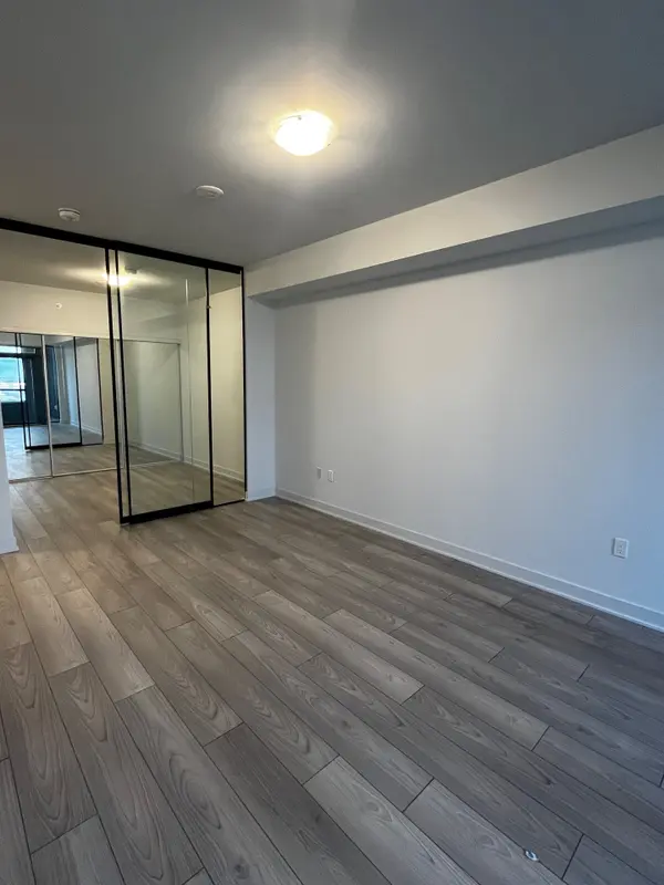 Vaughan, ON L4K 1W8,2920 Hwy 7 N/A #1403