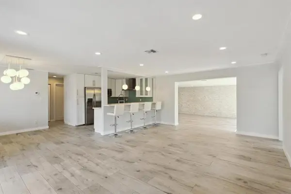 Fort Lauderdale, FL 33305,2020 N Victoria Park Rd