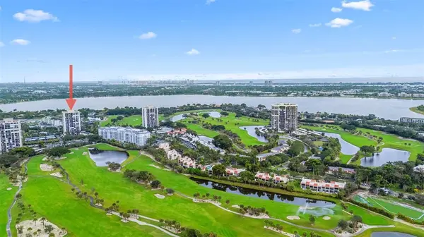 West Palm Beach, FL 33401,2400 Presidential Way #1502