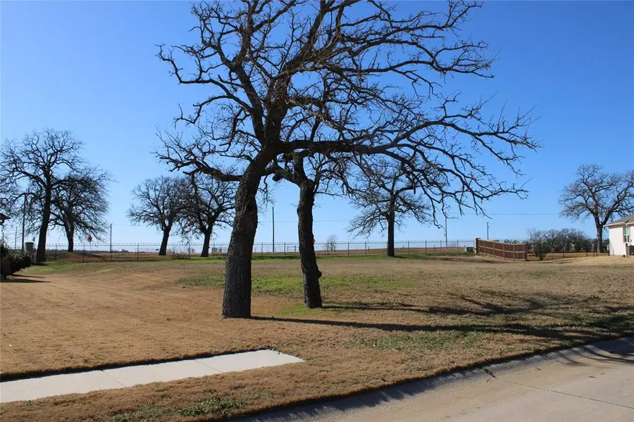 114 Highland Court, Boyd, TX 76023
