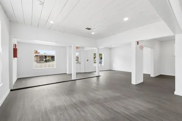 Denton, TX 76201,516 N Locust Street