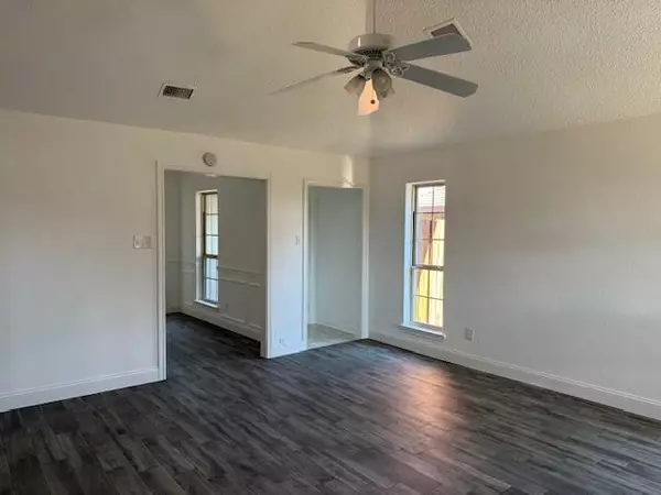 Carrollton, TX 75007,1758 Castille Drive