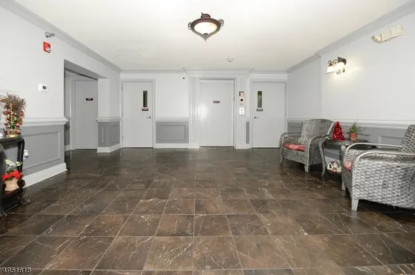 West New York Town, NJ 07093,318 54Th St #4E