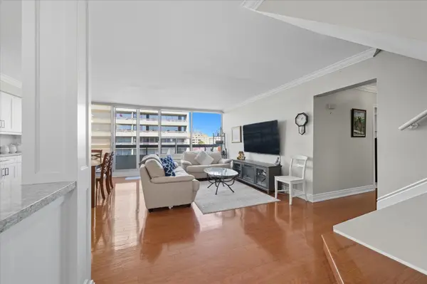 50 Richmond ST E #635, Oshawa, ON L1G 7C7