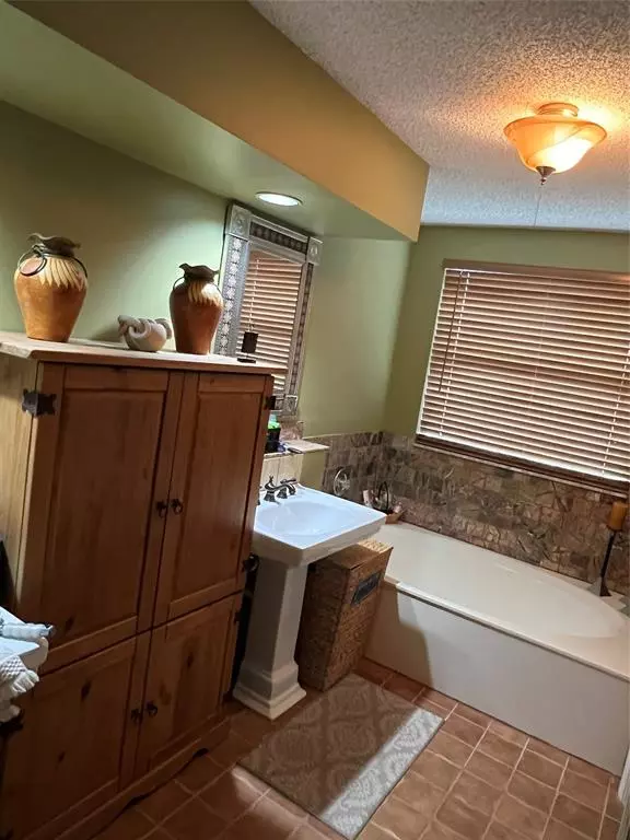 Sunrise, FL 33323,12757 NW 11th Ct