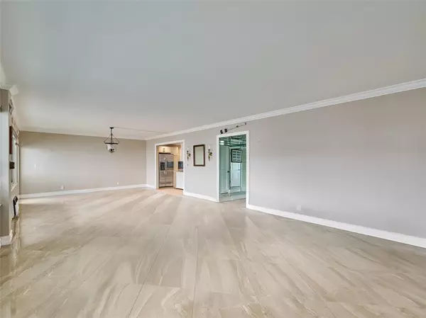 Fort Lauderdale, FL 33308,4050 N Ocean Dr #1502