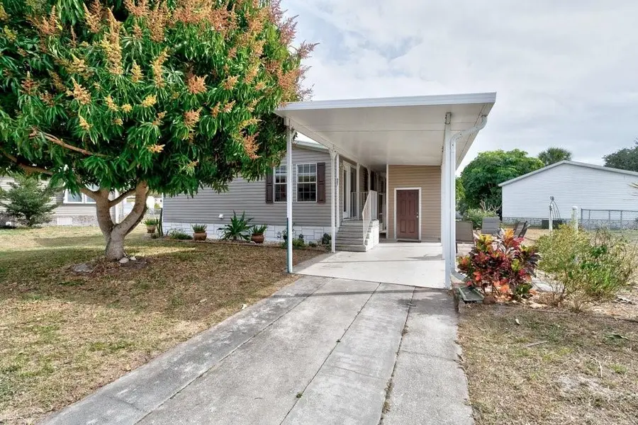 807 Beech Ct, Barefoot Bay, FL 32976