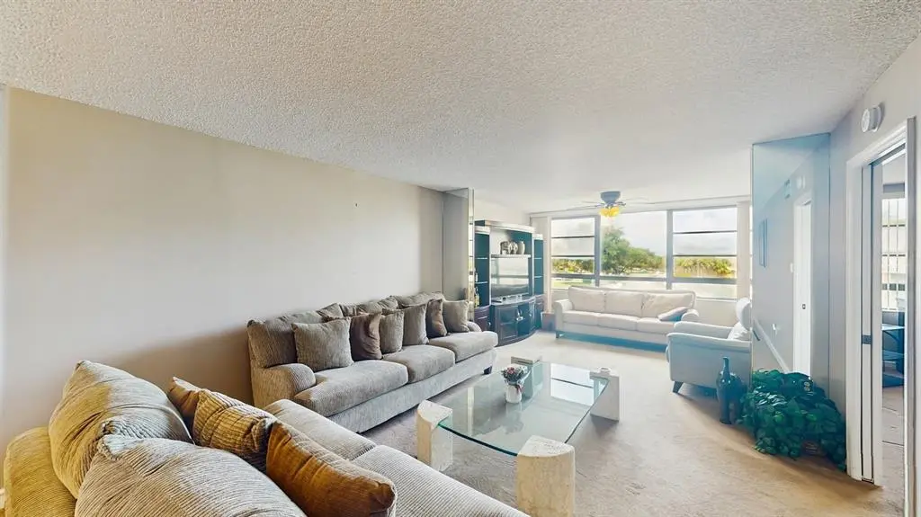 Fort Lauderdale, FL 33321,10352 E Clairmont Cir #311