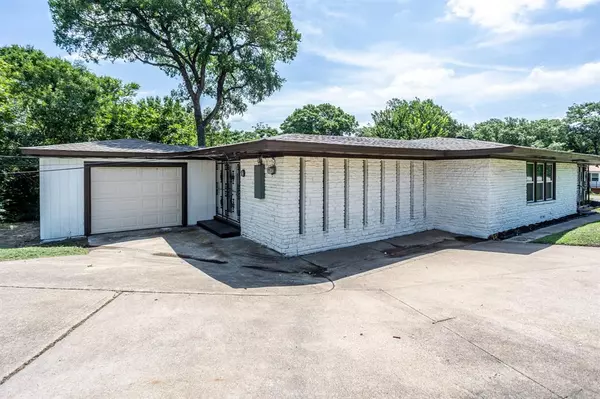 Dallas, TX 75216,2207 Van Cleave Drive