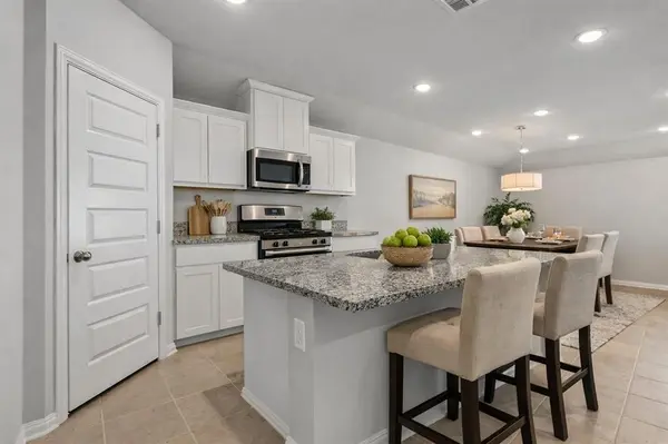 Van Alstyne, TX 75495,1504 Foxglove