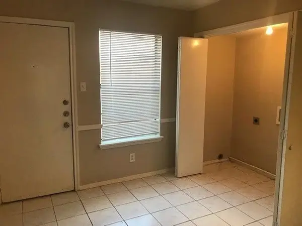 Dallas, TX 75227,8005 Rothington Road #53