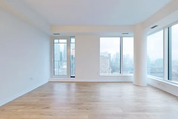 Toronto C08, ON M5E 0E3,28 Freeland ST #2407