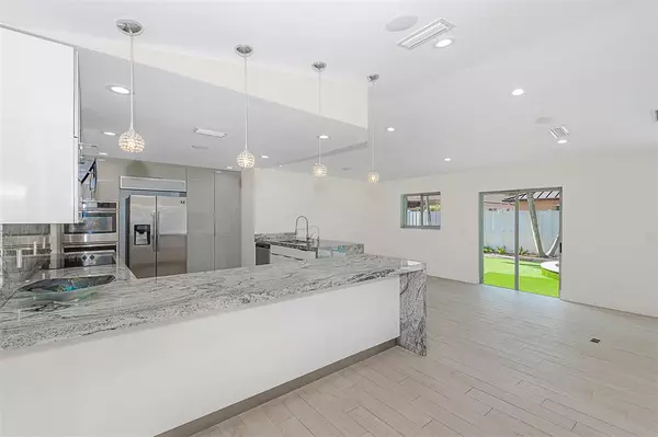 Weston, FL 33326,16931 SW 5th Ct