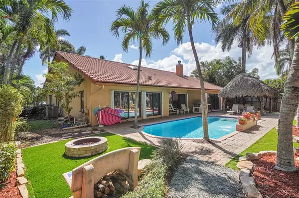 Plantation, FL 33322,1581 NW 100th Way