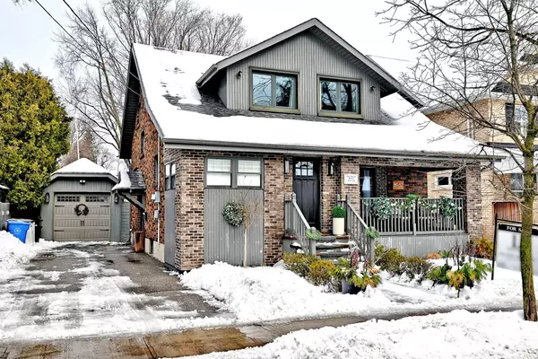 82 Centre ST, Aurora, ON L4G 1J8