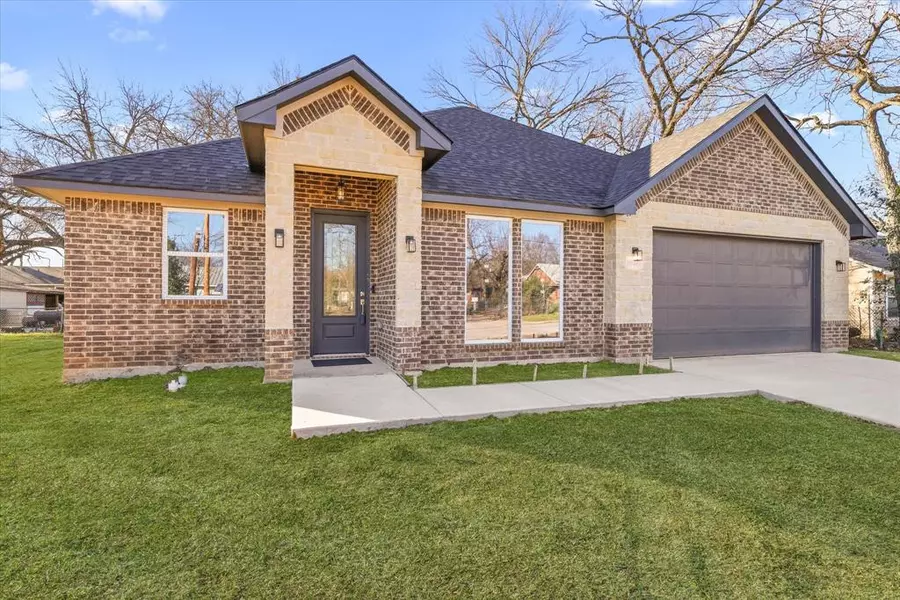 5940 Wall Avenue, Haltom City, TX 76117