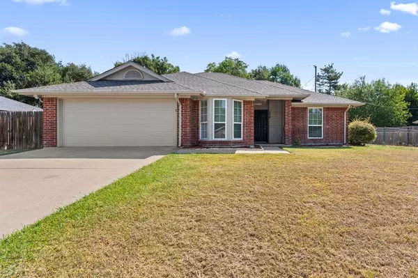 Weatherford, TX 76086,214 Cedar Street