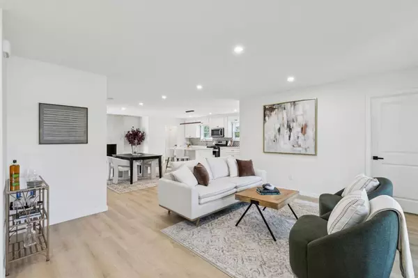 Dallas, TX 75228,8566 Sweetwood Drive