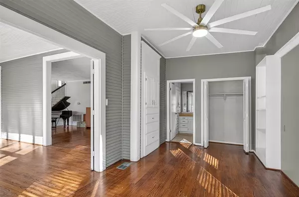 Shreveport, LA 71106,918 Delaware Street