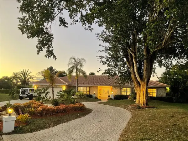 Coral Springs, FL 33071,10477 NW 4th St