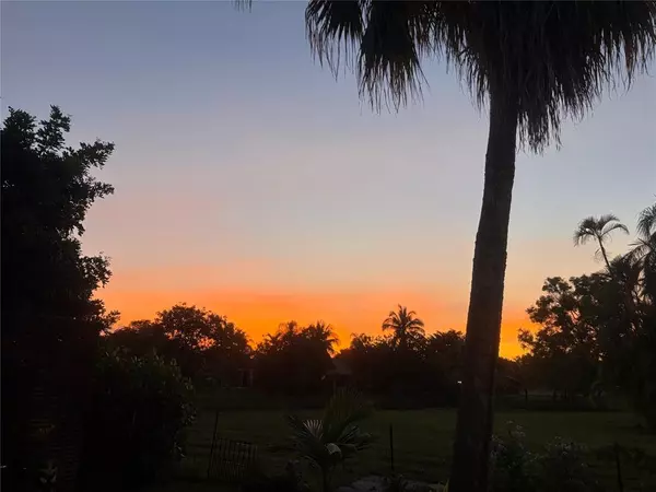 Coral Springs, FL 33071,10477 NW 4th St