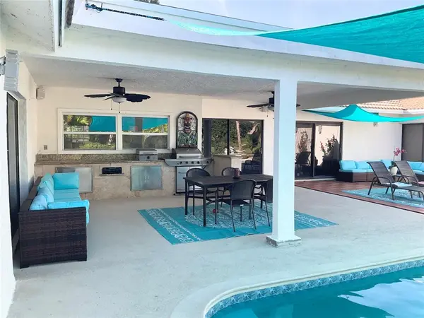 Coral Springs, FL 33071,10477 NW 4th St