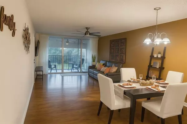 Lauderhill, FL 33319,3671 Environ Blvd #468