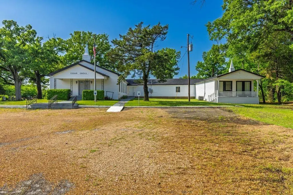 Greenville, TX 75402,919 County Road 2178