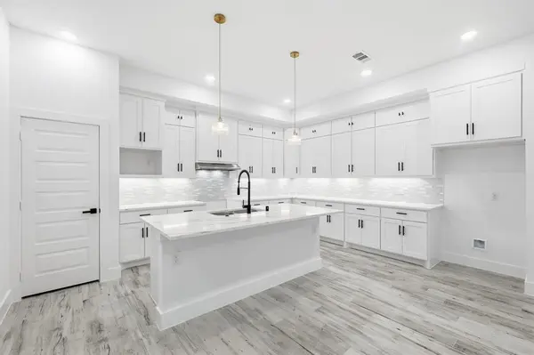 Gun Barrel City, TX 75156,110 Doe Run Road