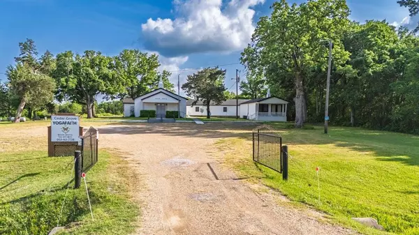 Greenville, TX 75402,919 County Road 2178